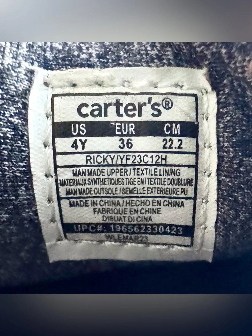 Carter's Ricky Slip-On Boys Sneaker Big Kid Size 4 Brown Worn Twice Faux Leather
